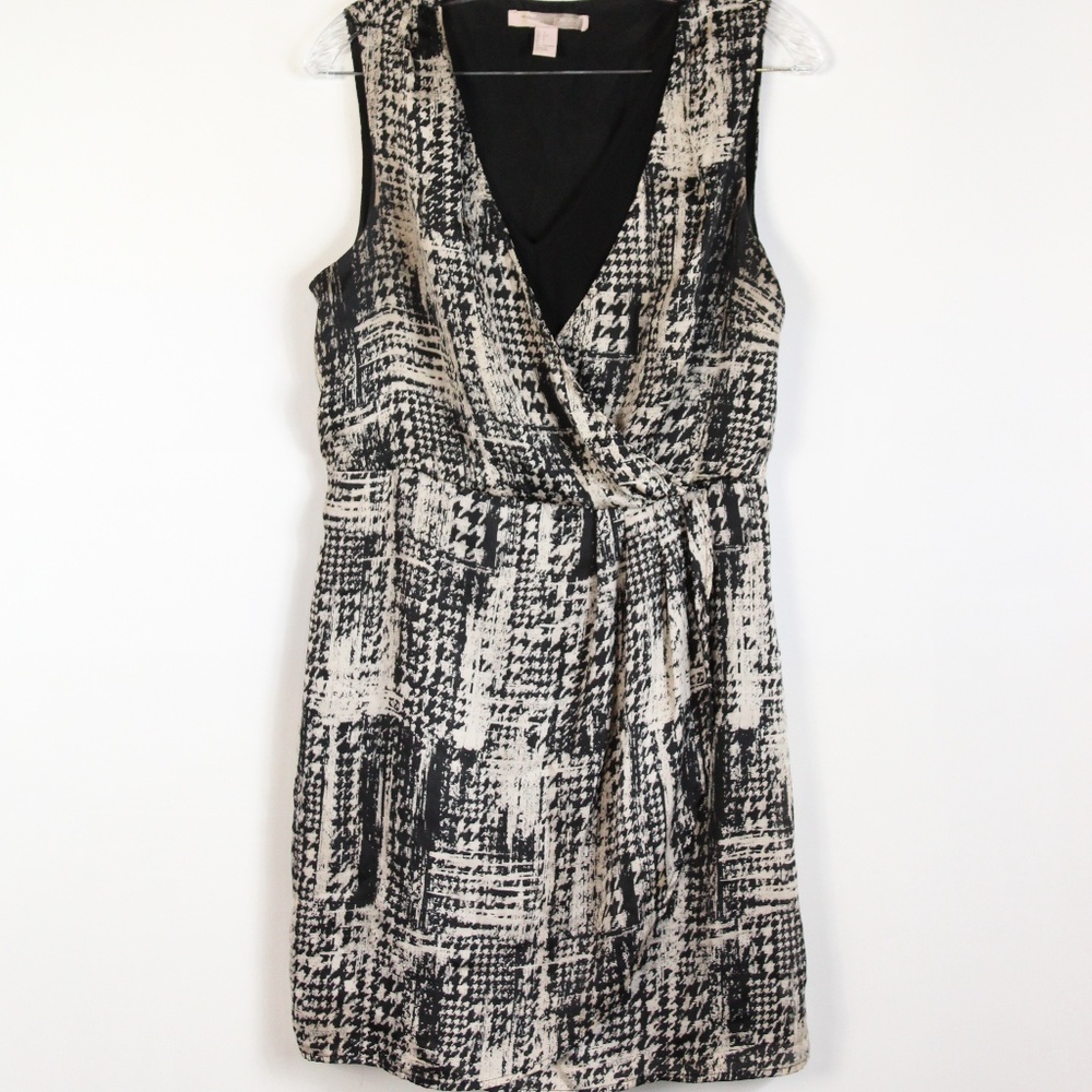 Forever 21 Sleeveless Dress Size Large - Picture 1 of 4